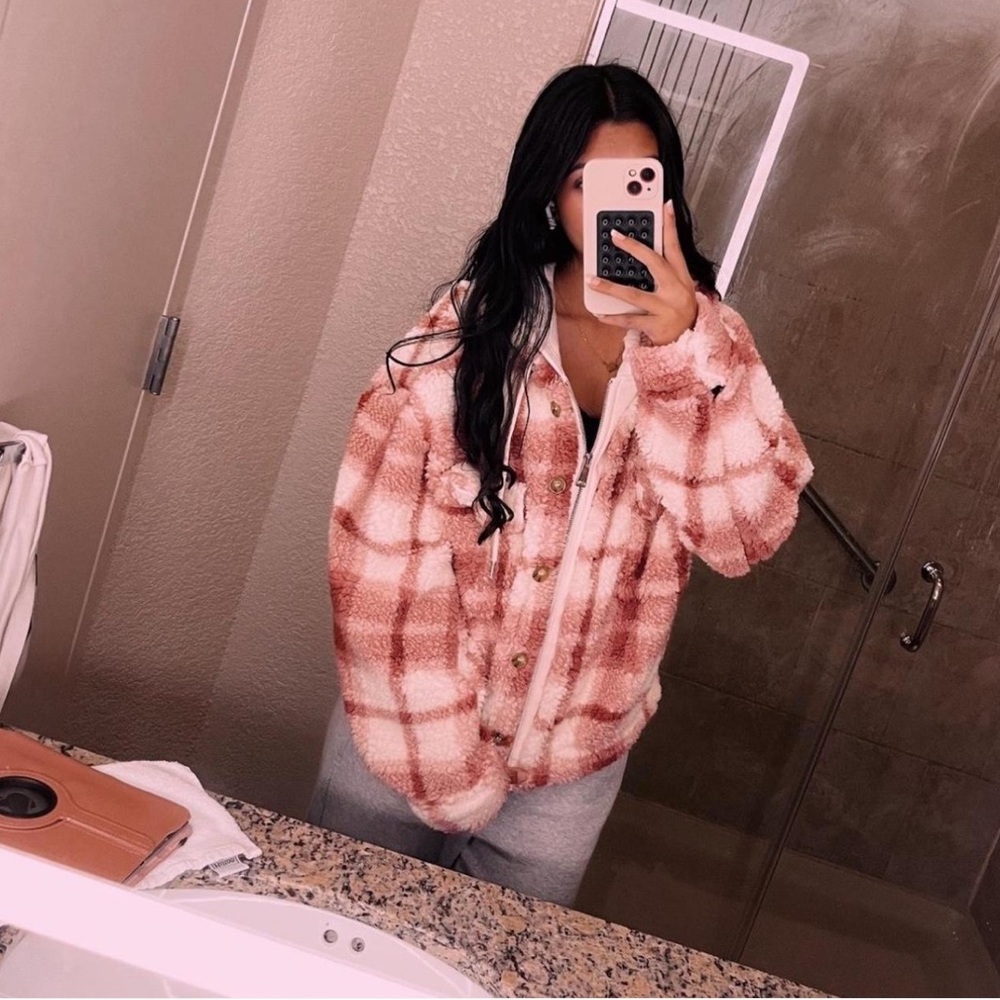 Cozy Pink Plaid Fleece Jacket